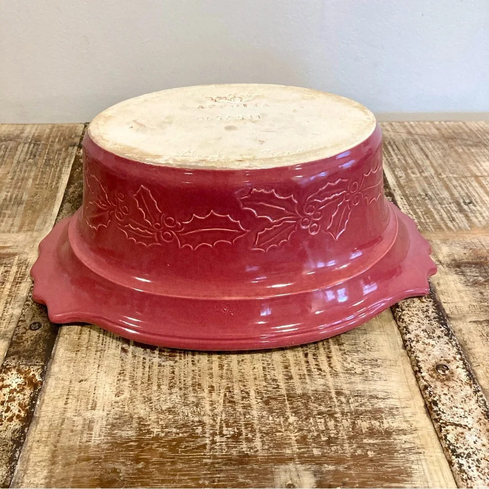 Vintage France Appolia Covered Casserole Dish Red Holly Berry Christmas Fall